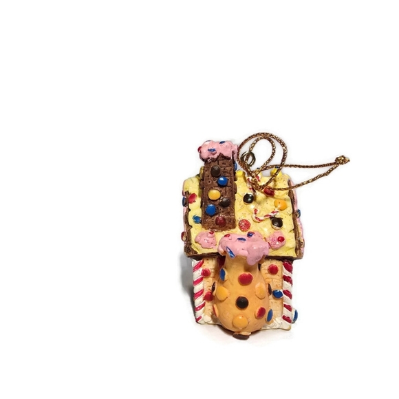 Set of 4 Cupcakes 2 Dept. 56 Cupcakes 2 Candy Teapots Made In China, - Picture 3 of 15